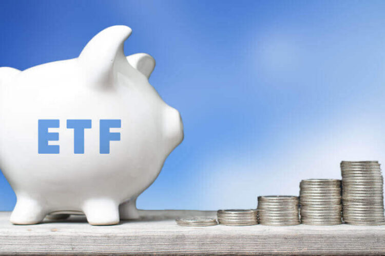 The great ETF piggyback: Are active funds earning their keep ...